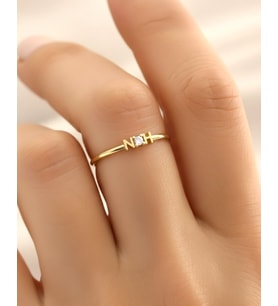 Minik Tek Taş Harfli 14 Ayar Altın Yüzük (Gold)