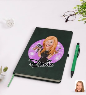 BK Gift Kişiye Özel Kadın Güzellik Uzmanı Karikatürlü Yeşil Termo Deri Defter Kalem Seti Model 1