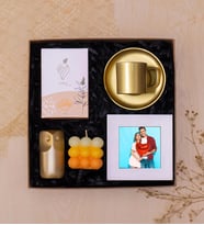 Gold Renkli Fincan, Bitki Çayı, Biblo, Mum, Kişiye Özel Çerçeve Hediye Kutusu (Model 1)