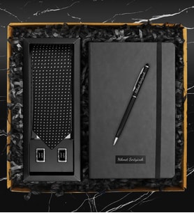 Kişiye Özel İkili Kol Düğmesi & Exclusive Kravat & Kişiye Özel Defter & Kalem Hediye Seti