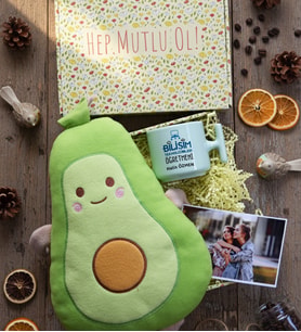 Kişiye Özel Bilişim Teknolojileri Öğretmeni Hediye Kutusu - Kişiye Özel T Pastel Kupa, Peluş Yastık, Fotoğraf 1 Adet Öğretmenler Günü Hediyesi (Yeşil)