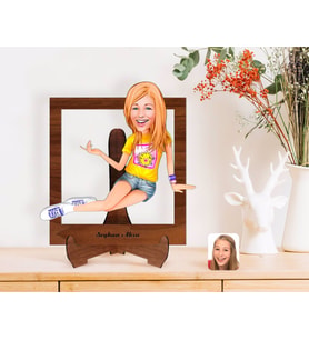 BK Gift Kişiye Özel Kadın Karikatürlü Ahşap Standlı 3D Biblo-42 (Beyaz)