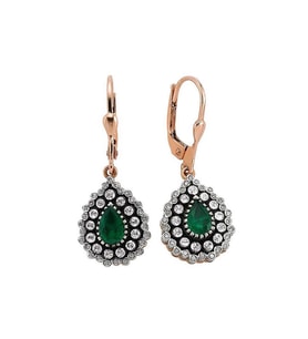 0.49 Karat Elmaslı Damla Zümrüt Küpe EE184