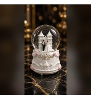 Büyük Boy Işıklı, Müzikli ve Kar Püskürtmeli Gelin Damat Kar Küresi