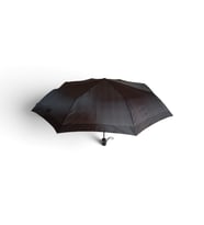 Tam Otomatik Şemsiye - Siyah Mini Kareli - Dayanıklı - Kırılmaya Karşı Yay Destekli - 100 cm Çap - Eva Su Geçirmez Yağmurluk Hediyeli