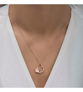 Gümüş Rose Çiçekli Kalp Kadın Kolye