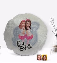 BK Gift Kişiye Özel Kız Kardeşler Karikatürlü Yuvarlak Dekoratif Kırlent Yastık-3