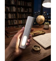 Şarjlı LED El Feneri - USB Type-C Şarjlı, Zoom Özellikli, 4 Işık Modlu Taşınabilir Mini Fener