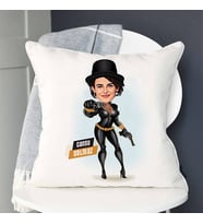 Kişiye Özel Silahlı Deri Kıyafetli Kadın Karikatürlü Yastık