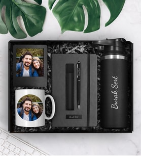 Kişiye Özel Siyah Çelik Termos & Kişiye Özel Defter & Deri Kılıflı Touch Pen Kalem & Kişiye Özel Fotoğraf Kupa & Kişiye Özel Fotoğraf Çerçevesi