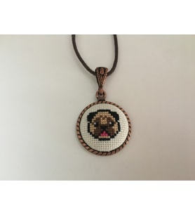 Kadın Erkek Çocuk Köpek İşlemeli Kanaviçe Kolye - Anahtarlık