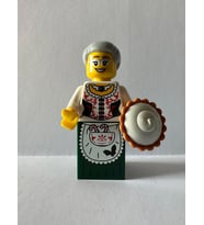 Orjinal Lego Minifigür Mrs Claus with Cake