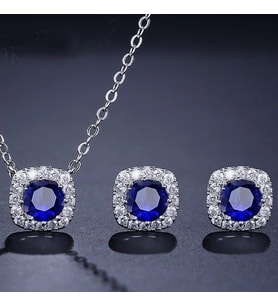 Monemel Kristal Taşlı Kolye ve Küpe Set