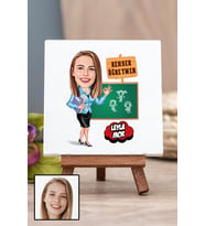 Kadın Rehber Öğretmene Hediye Karikatürlü Masa Dekoru
