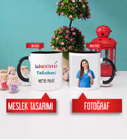 Laboratuvar Teknikeri Kupa Bardak Siyah Fotoğraflı