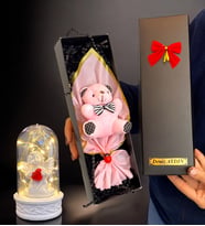 Kişiye Özel İsimli Kutuda Pembe Ayıcık Buketi ve Led Işıklı Beyaz Melekli Fanus  Peluş Ayıcık Buketi