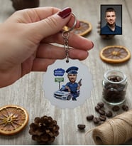 Kişiye Özel Kişiye Özel Karikatürlü Erkek Polis Anahtarlık Polisler Günü Hediyesi