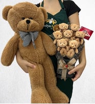 Kişiye Özel Fotoğraflı 7'li Peluş Ayıcık Buketi ve Büyük Boy Kahverengi Peluş Ayıcık (Model 2)