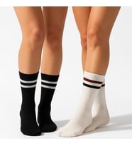 Kadın 2’li Spor Tenis Çorabı – Siyah ve Beyaz Çizgili Model