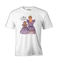 Above Queen Anneler Günü Beyaz Unisex Tshirt