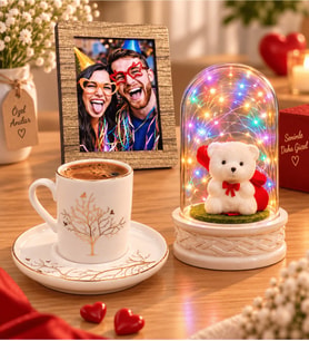 Kişiye Özel Fotoğraflı Hayat Ağacı Porselen Kahve Fincanı ve Renkli LED Beyaz Ayıcıklı Fanus