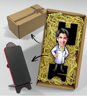 BK Gift Hediye Kutusunda Kişiye Özel Erkek Doktor Karikatürlü Ahşap Biblo Telefon Standı-1