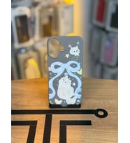 iPhone 16 Uyumlu Özel Tasarım Sevimli Figürlü Deri Dokulu Telefon Kılıfı (Koyu Gri)
