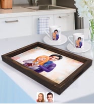 BK Gift Kişiye Özel Sevgililer Karikatürlü Doğal Ahşap Tepsi ve 2’li Kahve Fincan Seti-89