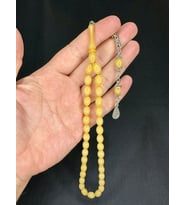 SEVGİLİYE ÖZEL HEDİYE SIKMA KEHRİBAR TESBİH BEYZİ KESİM AÇIK SARI RENK 10,5MM X 7,5MM H-1541. (Çok Renkli)