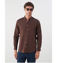 LCWAIKIKI Classic Kahverengi Regular Fit Uzun Kollu Keten Karışımlı Erkek Gömlek
