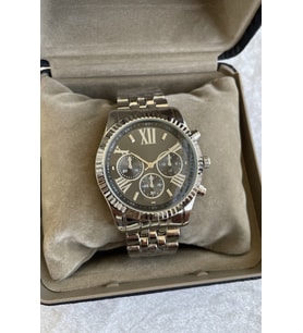 Yeni Sezon M Kors Model Gümüş Kol Saati Moda Hediyelik İndirimli Kampanyalı Avantajlı Kuponlu Tarz Şık Premium Unisex Vintage Çelik Bileklik Garantili Tasarım Genç Lüks Trend Ucuz Babaya Kardeşe Sevgiliye Sözlüye Özel Doğum Günü Hediyesi EşÇift