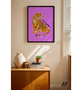 I'm A Queen Kaplan Posteri, Siyah Çerçeveli Duvar Tablosu - Modern Ev Dekorasyonu