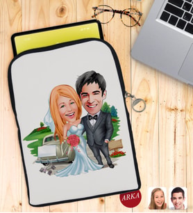 BK Gift Kişiye Özel Evleniyoruz Karikatürlü Taşınabilir Koruyucu Tablet Kılıfı & Organizer Çanta - Siyah-1