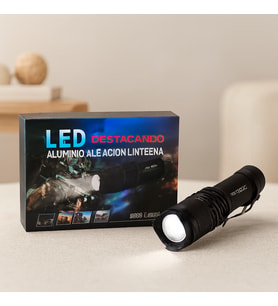 Zoomlu Şarjlı El Feneri 3000 Lumen Metal Kasa 12.5 cm