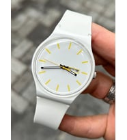 Choppers Beyaz Silikon Kordon Sarı Detay - Modern ve Minimalist Tasarım Erkek Kol Saati