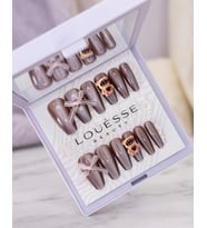 Louésse Choco Bear Takma Tırnak 12’li Kahverengi Parlak Ayıcık Figürlü Sevimli Nail Set