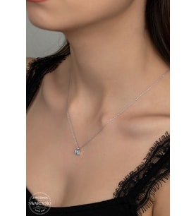 SWAROVSKİ CRYSTAL TEK TAŞ BAGET  925 AYAR GÜMÜŞ KOLYE