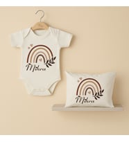 Pia Baby Premium %100 Pamuk İsme Özel Organik Baskılı Çıtçıtlı Bebek Body Ve Yastık Kılıfı 5086-19 (Ekru)