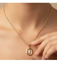STİL İNCİSİ/XUPING JEWELRY YAPRAK ZİRKON TAŞLI KOLYE (Altın Rengi)