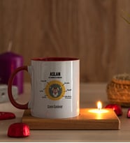 Kişiye Özel Aslan Burcuna Hediye Ahşap Altlıklı Mumlu Kırmızı Kupa