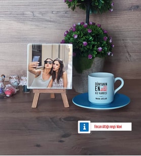 Kız Kardeş Fotoğraflı Dekoratif Taş, Ahşap Altlıklı Türk Kahvesi Fincanı Hediye (Model 5)