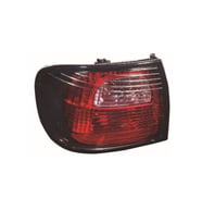Nissan Primera 2000-2001 Sağ Dış Stop