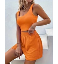 Kadın Askılı Yuvarlak Yakalı Burgu Krop Ve Bluz Short Ikili Takım