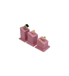 3 Kademe Yüzük Standı Süet Pembe