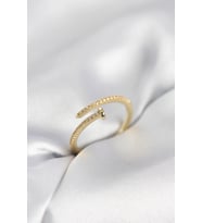 Çivi Model Zirkon Taşlı Gold Renk Kadın Yüzük