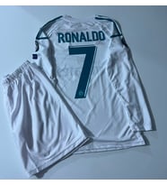 R.e.a.l Madrid 2018 Kiev Şampiyonlar Ligi Cristiano Ronaldo UZUN-KOL Çocuk Forması