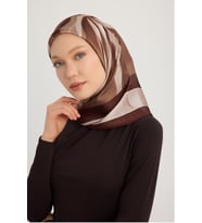 Schaless Göksel Gelgit - Saks - Aurora Desenli Janjan Eşarp - 90x90 Cm (Bordo)