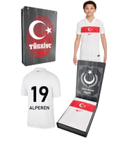 Türkiye Milli Takım İsme Özel Çocuk Forması Orijinal Taraftar Forma Ahşap Kutulu (Kırmızı-Beyaz)