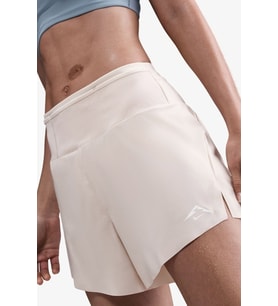 Nike Dri-Fit Brief-Lined Trail Running Short Fermuar Cepli Reflektörlü Slip Astarlı Kadın Koşu Şortu Krem