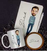 Kişiye Özel Karikatür Tasarım Defter Kalem Kupa Ve Bardak Altlığı Hediye Seti 96253